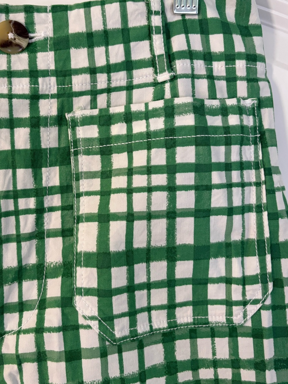 Pilcro Colette Green and White Plaid Wide-Leg Pants - size 28 - Picture 4 of 6